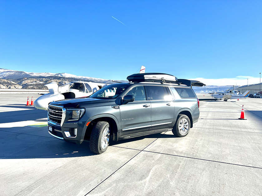 Blue Sky Limo's Rocky Mountain Airport Car Service Pickup