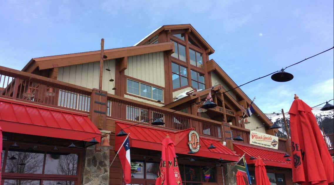 JJ's Rocky Mountain Tavern exterior photo