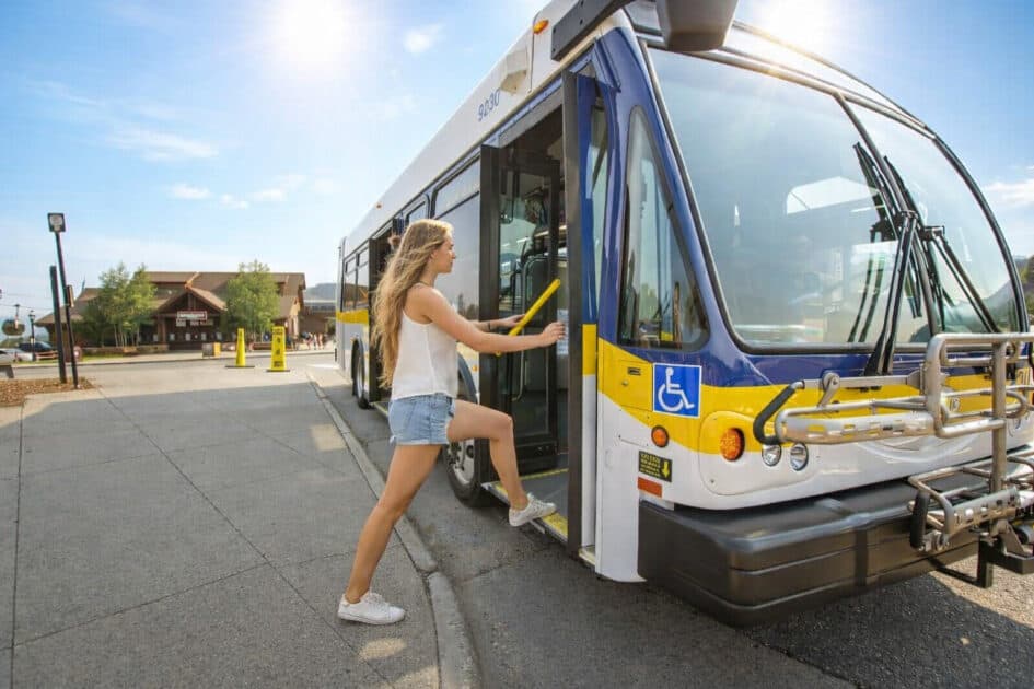  Breck Free Ride Shuttle Bus