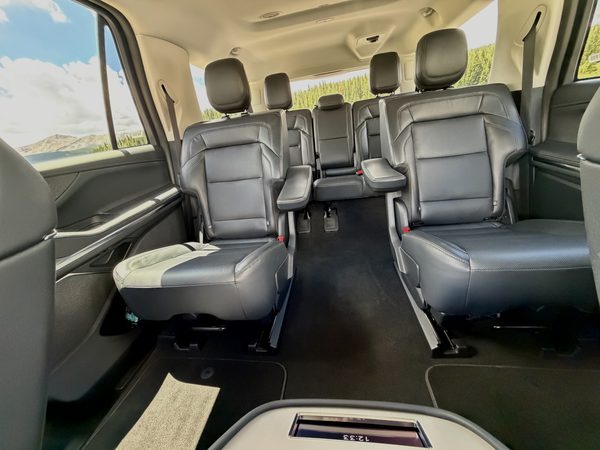 Blue Sky Limo | Vail Airport Shuttle 9 blue sky limo vail shuttle interior