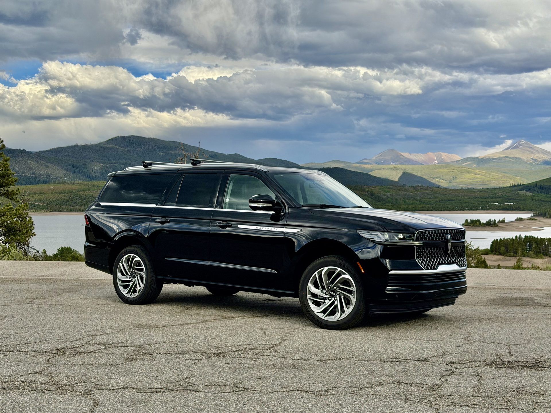Blue Sky Limo Locations 5 Keystone airport shuttle by Blue Sky Limo